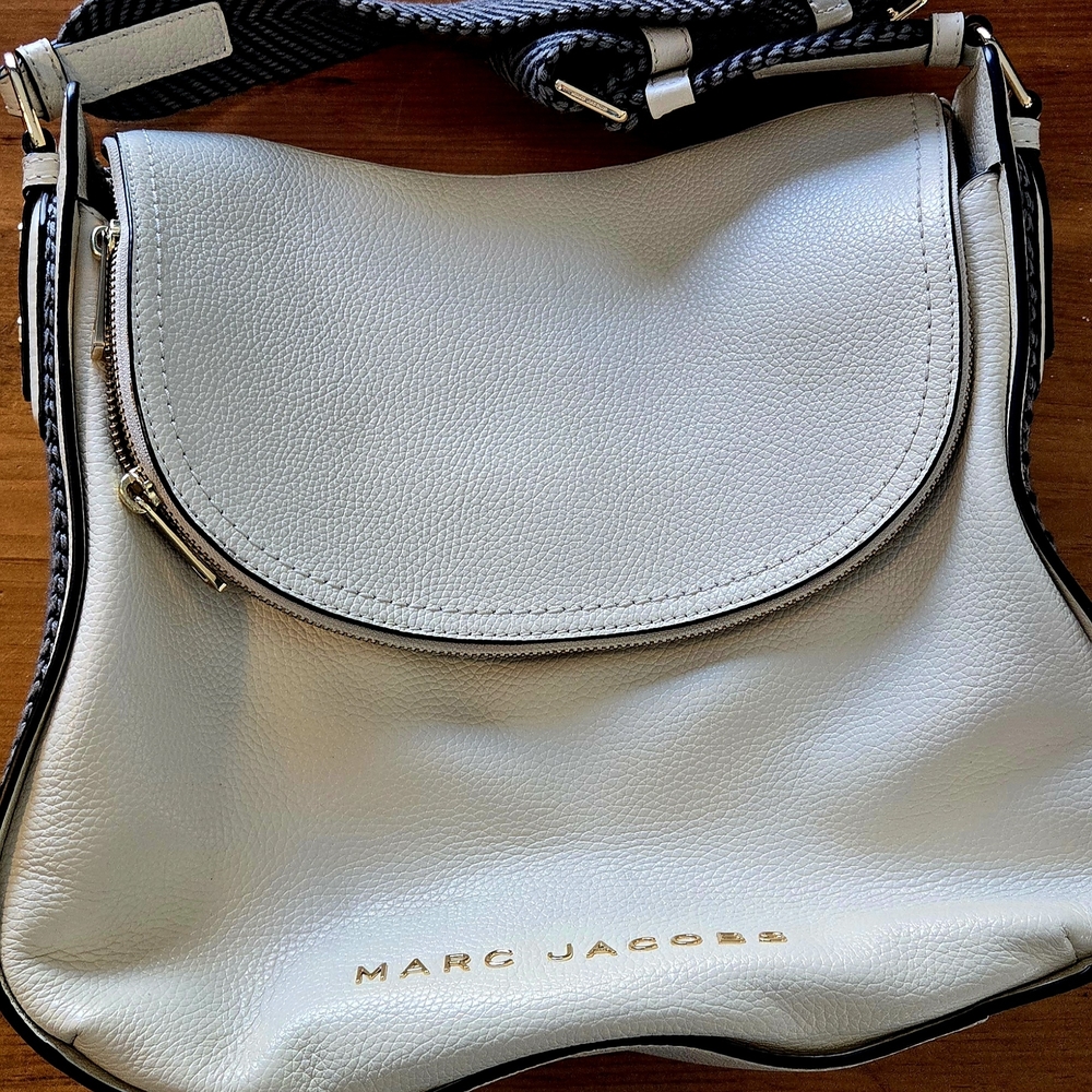 Marc Jacobs Light Gray Crossbody Bag